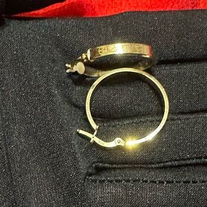 ❌SOLD❌💖NEW REAL 18K LOOP EARRINGS💖